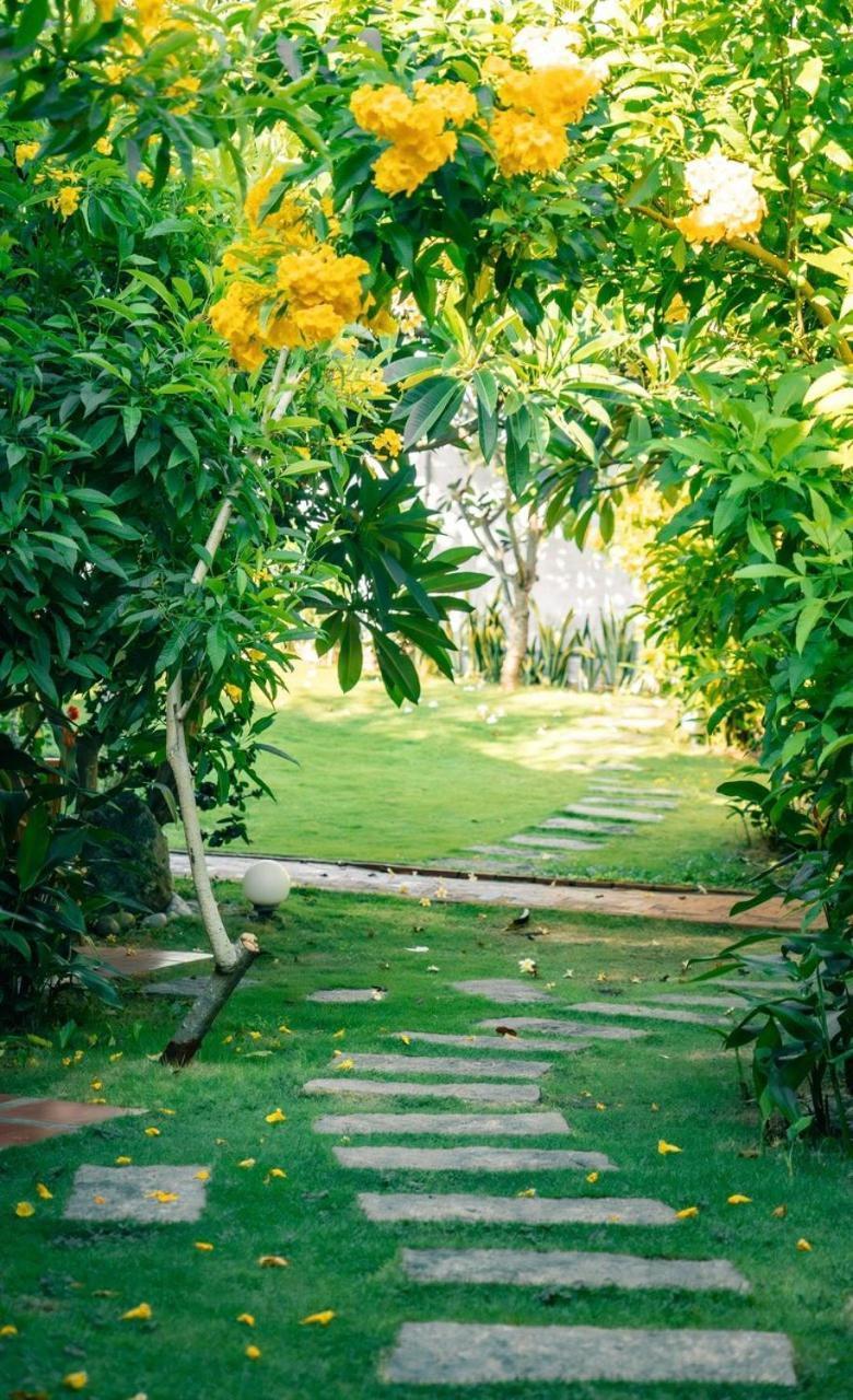 Tuong Vy Boutique Hotel Mui Ne Phan Thiet Bagian luar foto